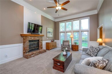 7828 Twilight Ln, Shawnee, KS 66217 - photo 4