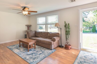 LivingRoom-2