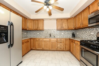 Kitchen with Granite and stainless appliances