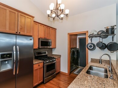 1103 Sawmill Ln, Algonquin, IL 60102 - photo 3