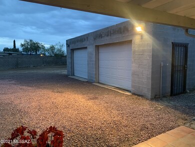 3-car 30x24ft Garage