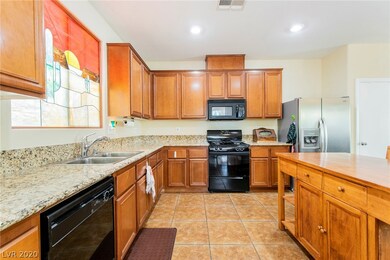 6972 Grand Junction Ave, Las Vegas, NV 89179 - photo 6