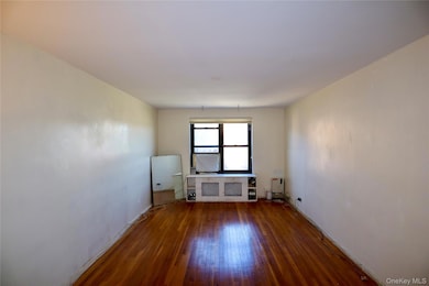 87-40 Francis Lewis Blvd unit A76, Queens Village, NY 11427 - photo 6