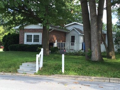 358 Cypress St, Walnutport, PA 18088 - photo 2