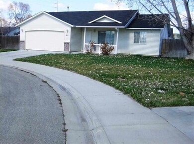 912 S Chestnut St, Nampa, ID 83686 - photo 2