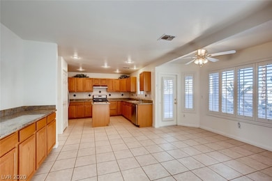 Kitchen/Breakfast Nook