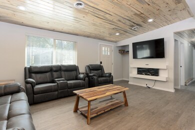 10 Alta Lane-8