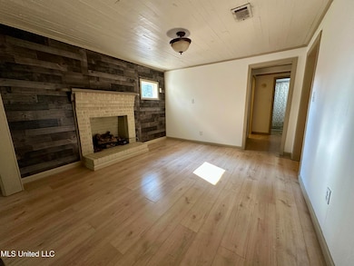 1633 New Sight Dr NE, Brookhaven, MS 39601 - photo 5