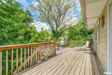 2509 3rd St, Moline, IL 61265 - photo 7