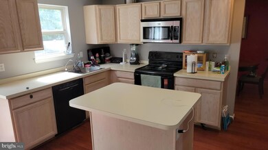 107 N Katrin Cir, New Castle, DE 19720 - photo 7