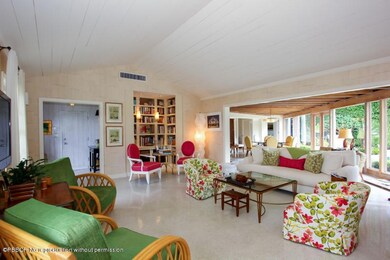 2 Living Room