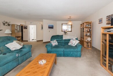 85 Whitman St unit 112, East Weymouth, MA 02189 - photo 3