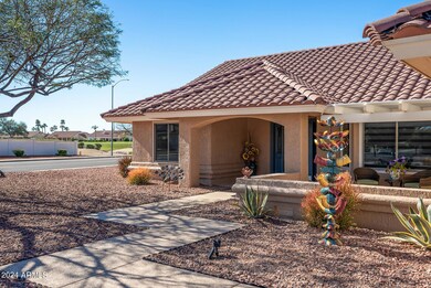 05_13948_W_White_Wood5_mls