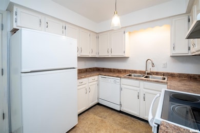 3516 W Richwoods Blvd unit 10, Peoria, IL 61604 - photo 7