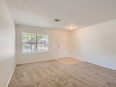 10402 Templeridge Ln, Houston, TX 77075 - photo 7