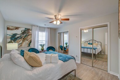 6275 Rolling Fork Rd unit 404-Apt D, North Charleston, SC 29406 - photo 5