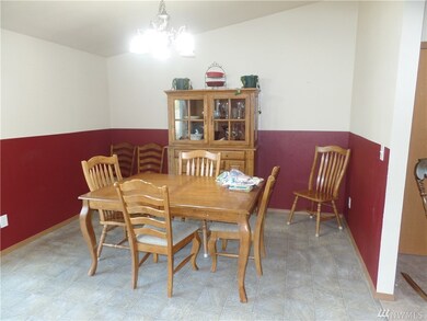 211 Parkside Loop, Chehalis, WA 98532 - photo 4