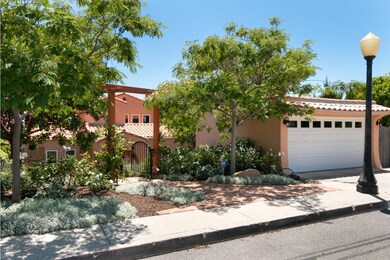 2167 Palomar Ave-003-042-Street View-MLS