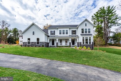 2040 Great Falls St, Falls Church, VA 22043 - photo 2