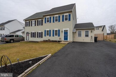 221 S 5th St, Womelsdorf, PA 19567 - photo 2