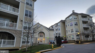 4550 Strutfield Ln unit 2416, Alexandria, VA 22311 - photo 2