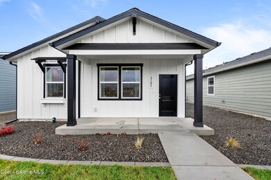 04-Front entry