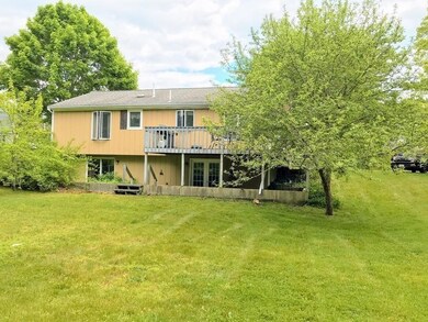 17 Thom Ave, Buzzards Bay, MA 02532 - photo 3