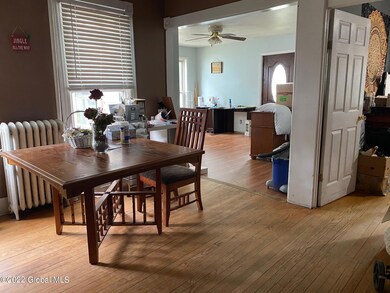 118 James St, Schenectady, NY 12302 - photo 5