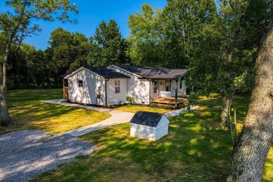 120 Vantrease Rd, Cottontown, TN 37048 - photo 2