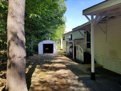 141 Lancaster Rd unit 16, Gorham, NH 03581 - photo 2