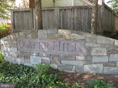 Quaker Hill Community unit 326, Alexandria, VA 22314 - photo 2