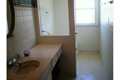 2300 Des Moines St, Des Moines, IA 50317 - photo 4