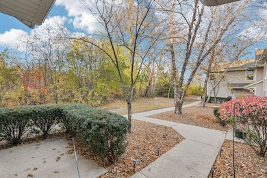 6170 Walnut Ln unit 97, Cudahy, WI 53110 - photo 2