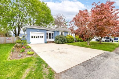 51 Winslow St, Riverside, RI 02915 - photo 6