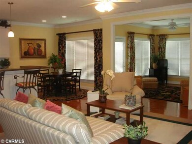 Den/Family/Great Room - Great Room open to Florida