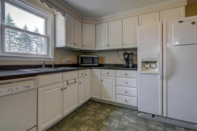 133 Rose Terrace, Manchester, NH 03102 - photo 2