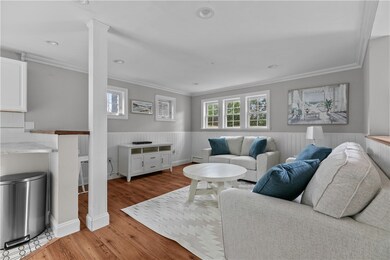 19 Warren Ave unit 19, Middletown, RI 02842 - photo 3