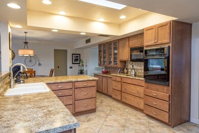 007_Kitchen View
