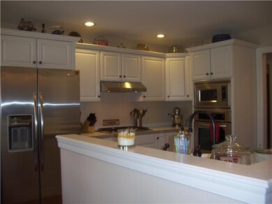 Kitchen Brand new stainless appliances and built-i