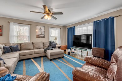 653 Mount Vernon Dr, Lexington, KY 40502 - photo 5