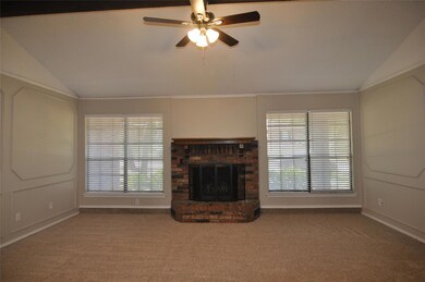 604 Stonehenge Dr, Hurst, TX 76054 - photo 7