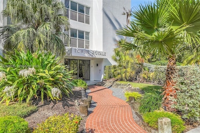 Towne Royale Condominiums unit 409, Sunny Isles Beach, FL 33160 - photo 2