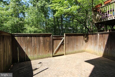 11505 Buttonwood Ct, Reston, VA 20191 - photo 3