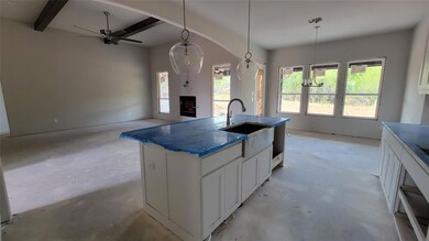 2028 Veal Cir, Weatherford, TX 76085 - photo 6