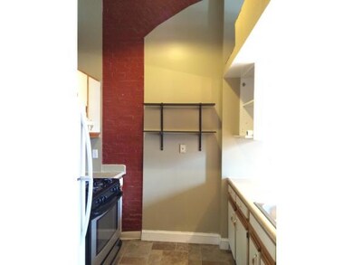 Emerson Mills unit M14, Pembroke, NH 03275 - photo 3