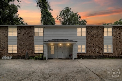 9 Hampstead Ave, Savannah, GA 31405 - photo 2