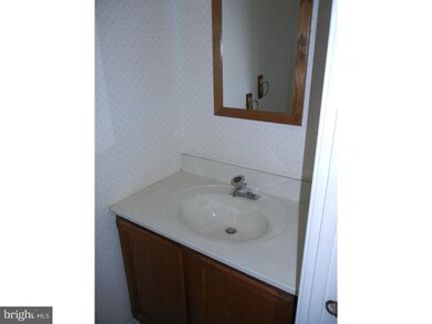 110 Bradbury Rd, Brookhaven, PA 19015 - photo 5