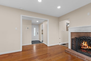 2121 Aaron Way, Sacramento, CA 95822 - photo 3