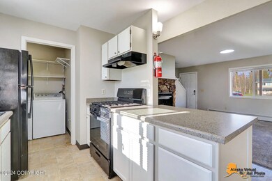 1420 Carolyn Cir unit C, Anchorage, AK 99504 - photo 7