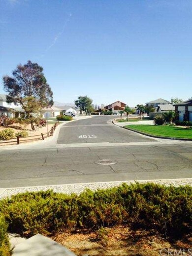 12690 Fairway Rd, Victorville, CA 92392 - photo 7